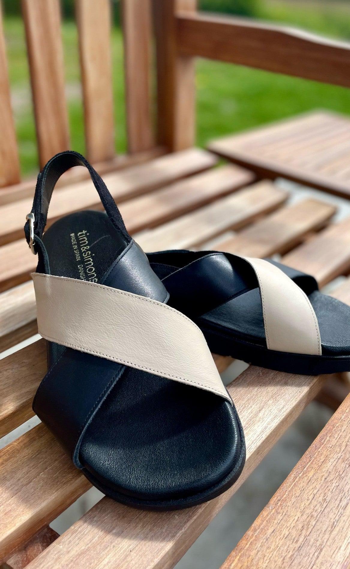 Tim & Simonsen X Fashionbystrand Sandal - Stine - Black/ivory