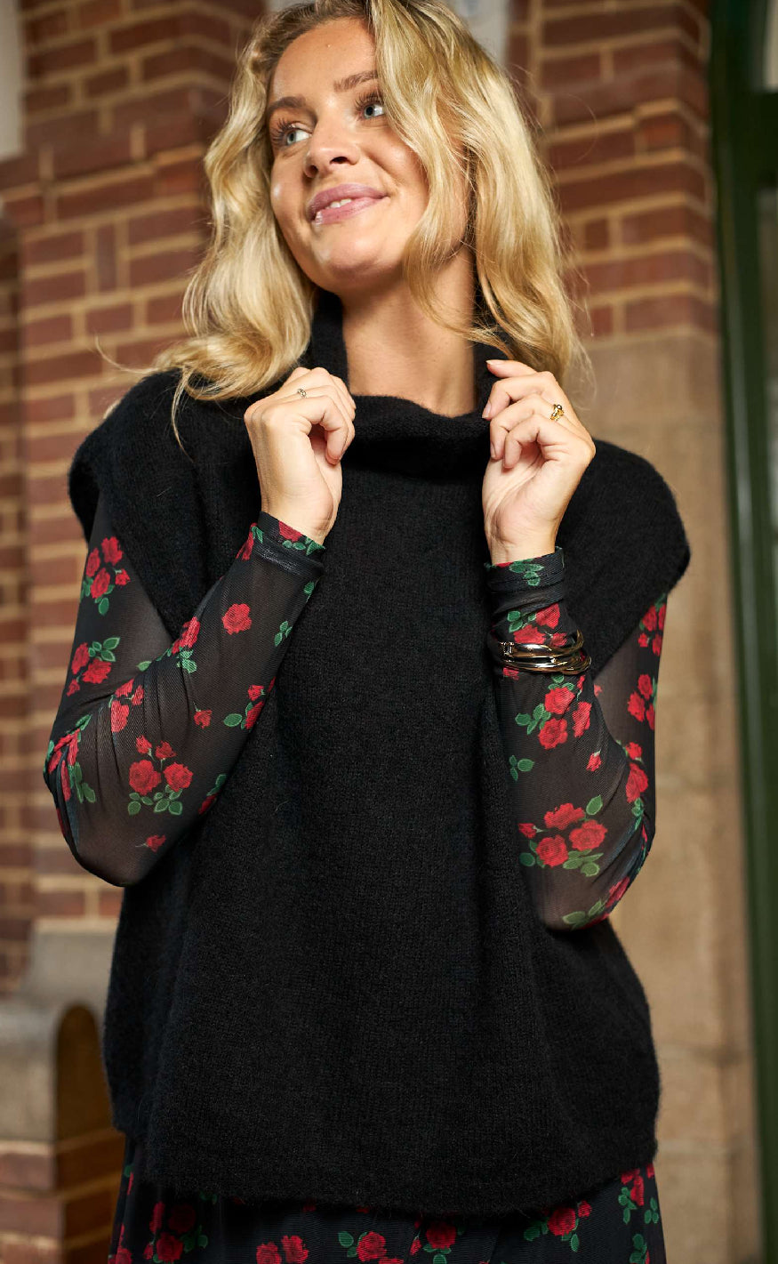 Black Colour Vest - Dell - Black