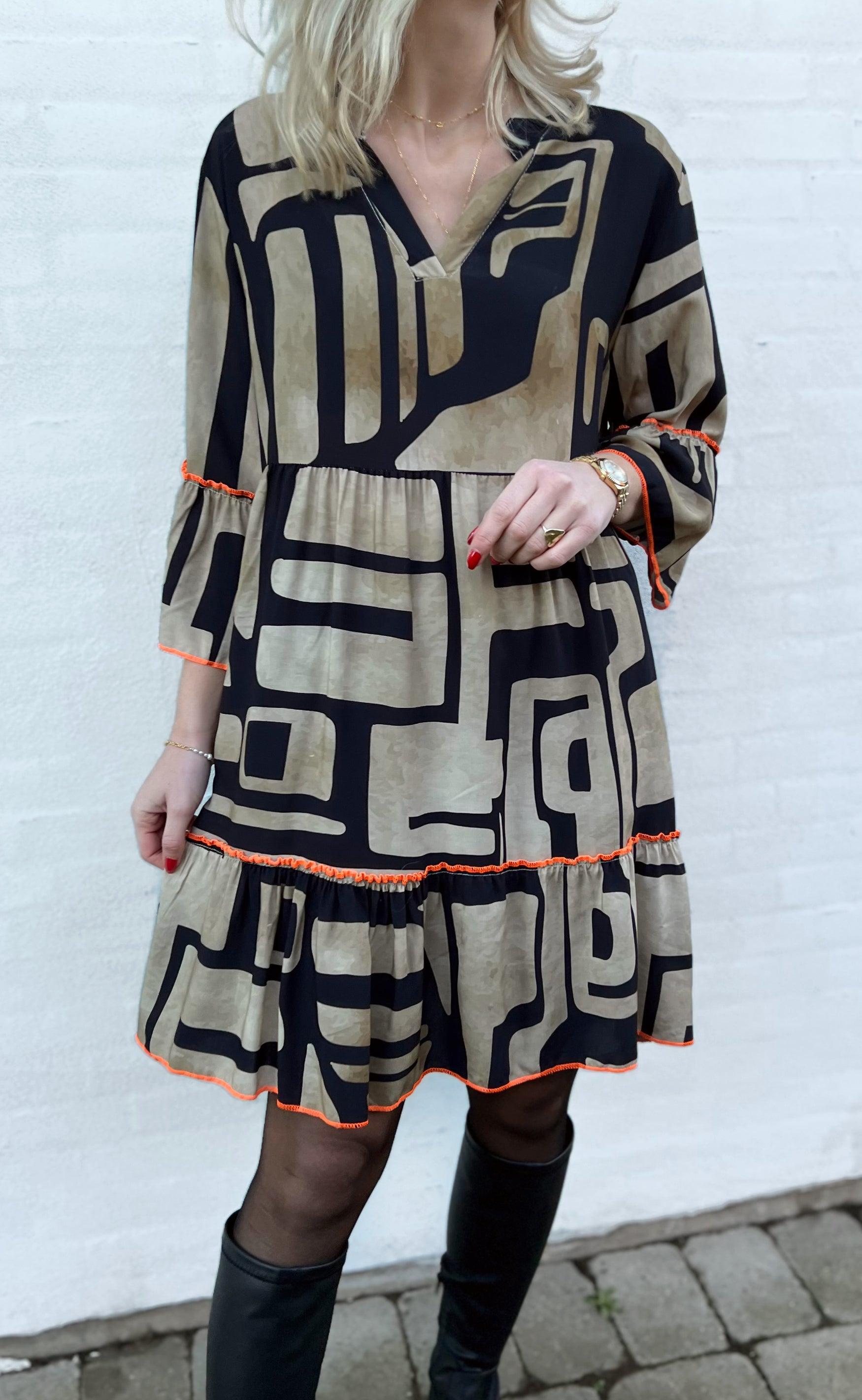 Say Ina Copenhagen Kjole - Fenja - Black / Brown
