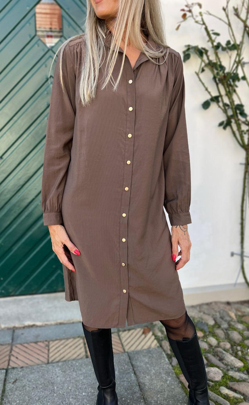Say Ina Copenhagen Kjole - Tina - Dark Brown