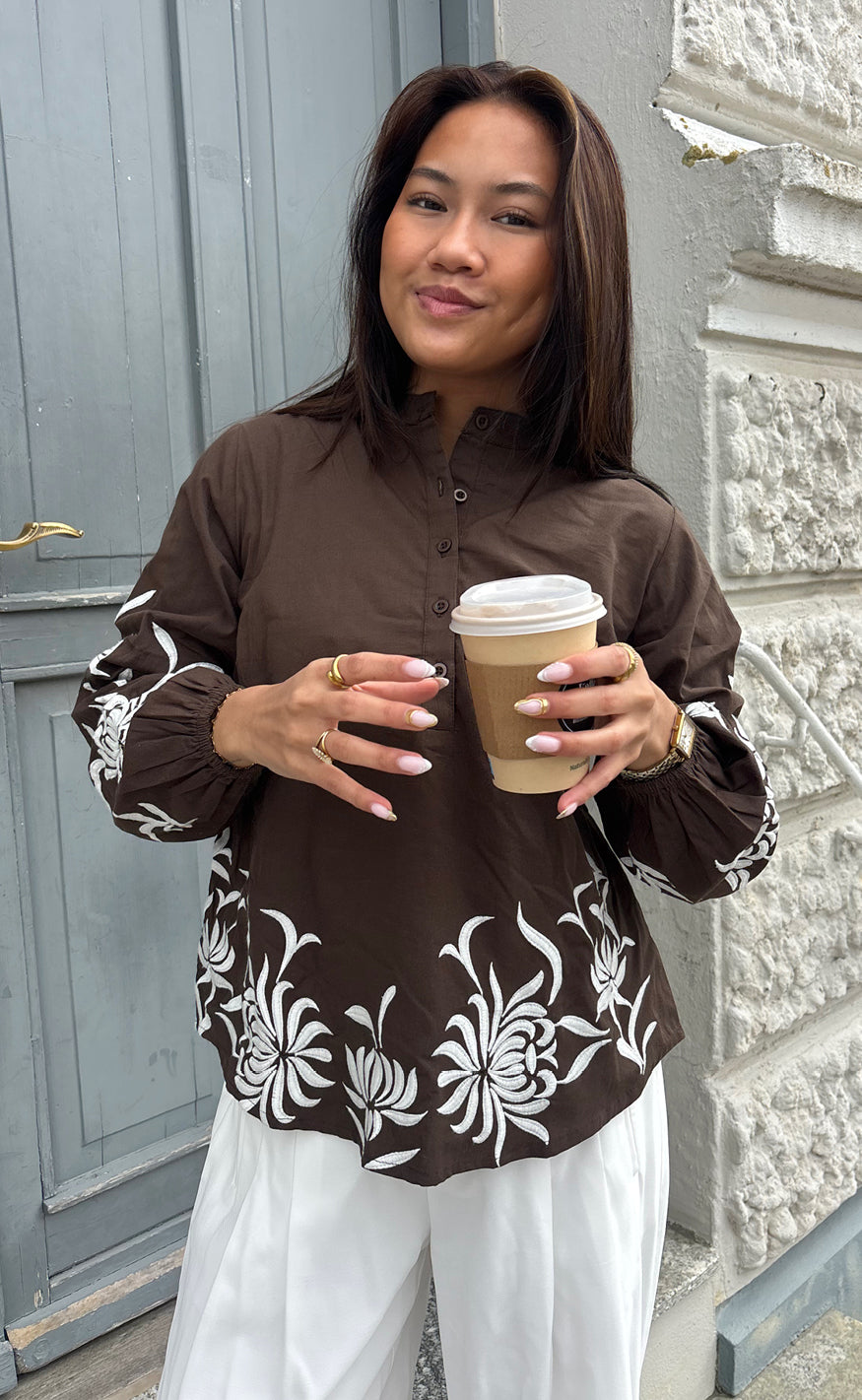 Say Ina Copenhagen Skjorte - Tilde - Chocolate Brown W. Embroidery